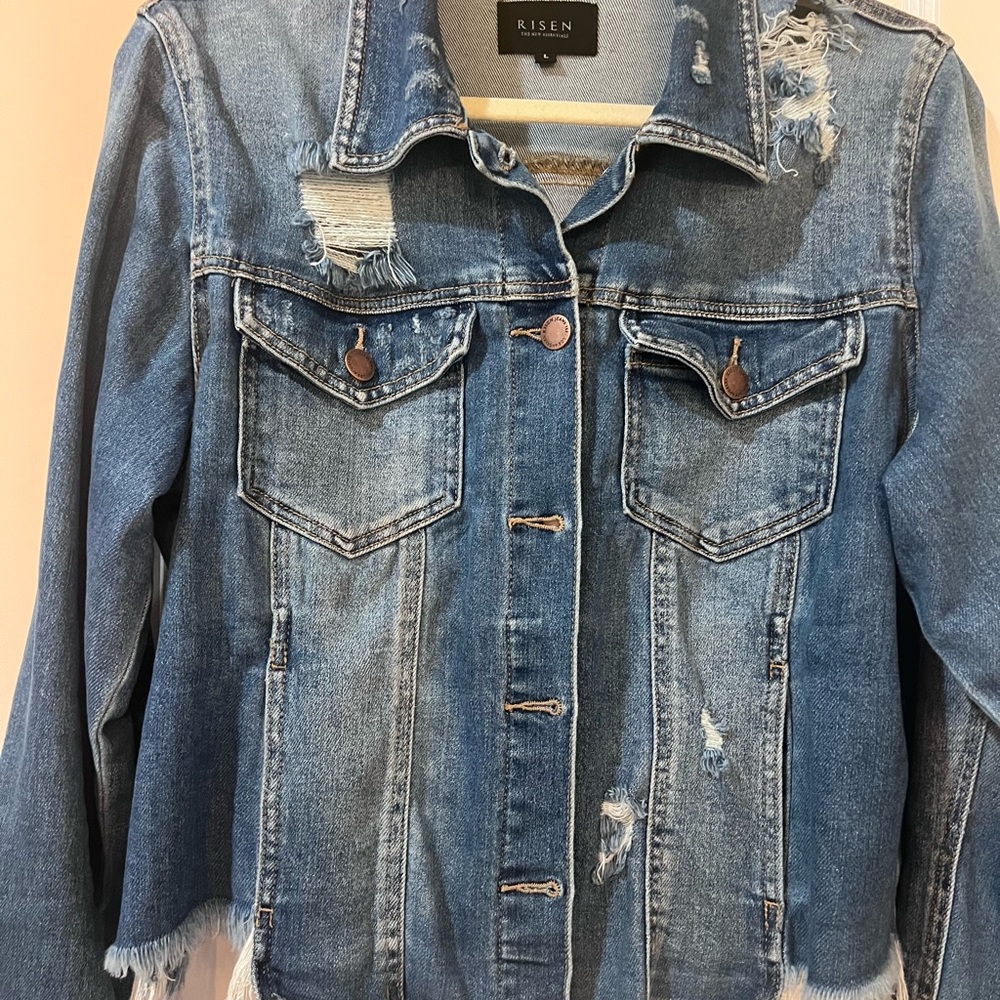 Risen Frayed Hem Jacket Light Wash